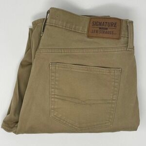 Signature by Levi Strauss Gold Label Mens Athletic Fit Khaki Pants Tan 34x32